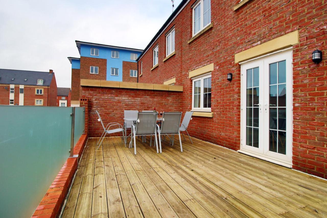 Delft - Spacious Home, High Speed Wi-Fi, Free Parking, Terrace Swindon Exteriér fotografie
