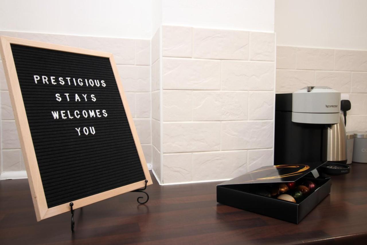 Delft - Spacious Home, High Speed Wi-Fi, Free Parking, Terrace Swindon Exteriér fotografie