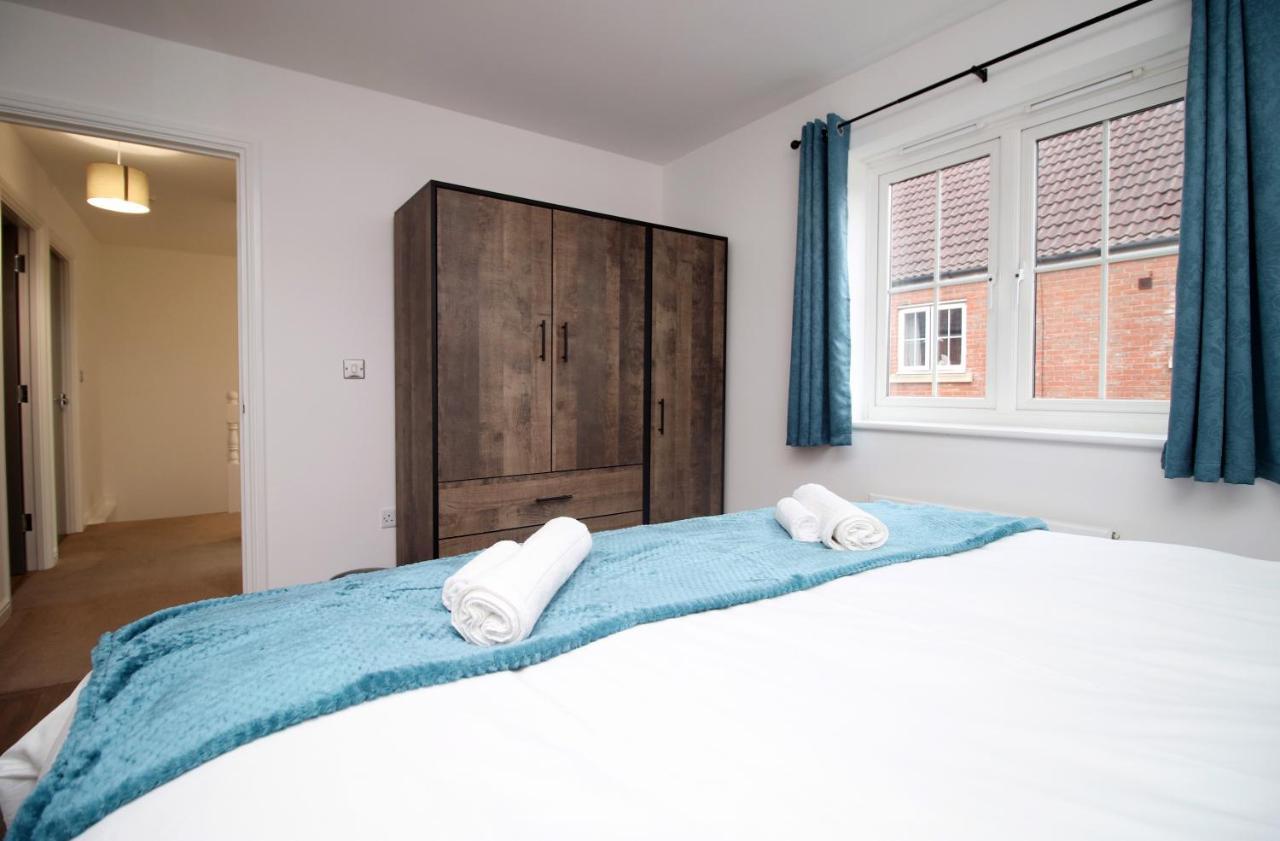Delft - Spacious Home, High Speed Wi-Fi, Free Parking, Terrace Swindon Exteriér fotografie