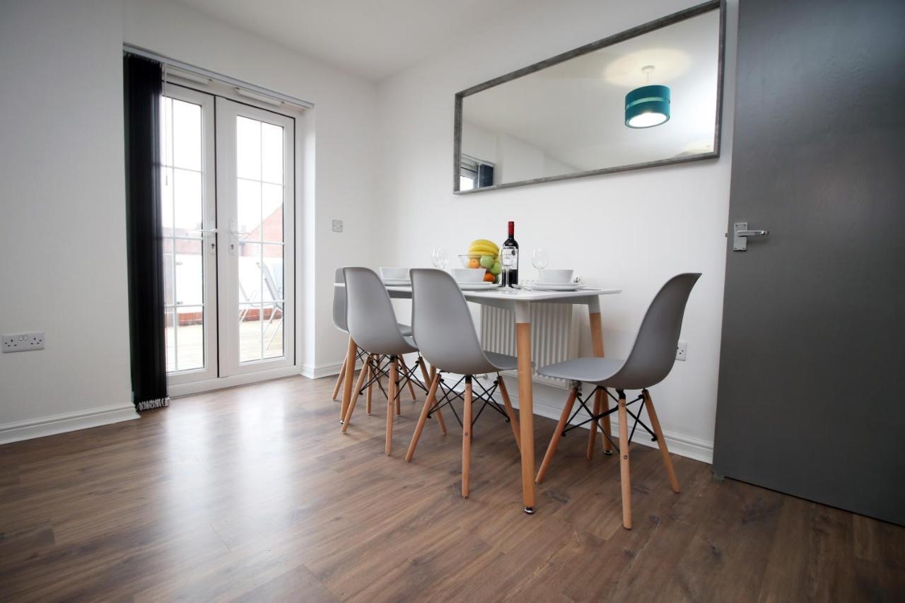 Delft - Spacious Home, High Speed Wi-Fi, Free Parking, Terrace Swindon Exteriér fotografie